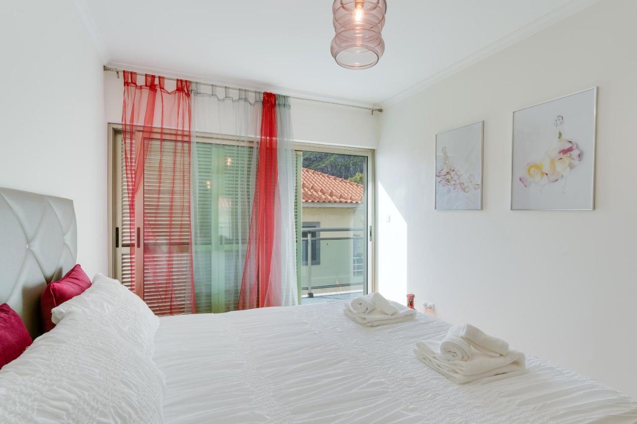Sunny Beach Machico Apartment By Hr Madeira Exterior photo